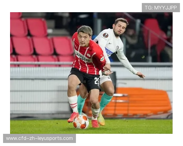 弗莱堡堂安律抢断反击形成亮点